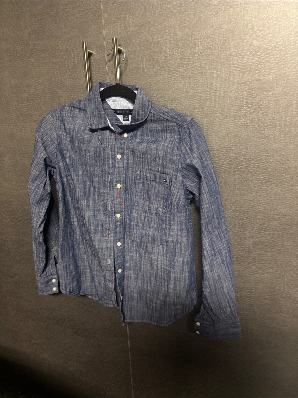Tommy Hilfiger Indigo Textured Long-Sleeve Button-Down Shirt